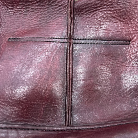 Vintage Y2K Cara hobo Dark Tigers Blood Red Leather Crescent Shape Shoulder Bag - Picture 15 of 15